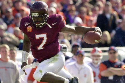 Vick, Fitzgerald on '24 College Football HOF ballot