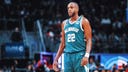 Khris Middleton agrees to remain with Bucks on a three-year, $102 million deal