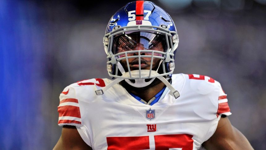 Source: Giants LB Davis sidelined after surgery
