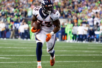 Broncos' Payton plans to play RB Williams on Sat.