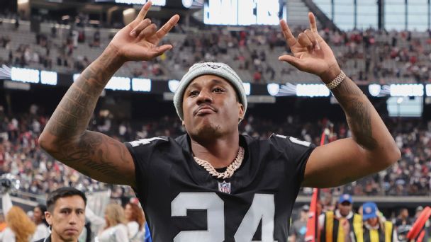 'I was always a Raider': Marcus Peters feels at home with Vegas, No. 24 jersey