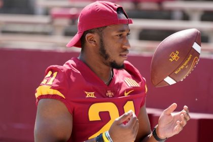 Iowa St. RB leaves team after gambling charge