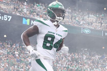 Jets WR Davis 'stepping away' from NFL at 28