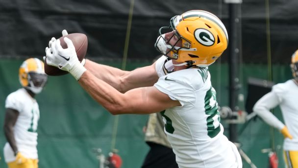 Jordan Love wants to 'keep feeding' Packers rookie TE Luke Musgrave