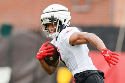 Mock draft trials: Employing a hero-RB strategy