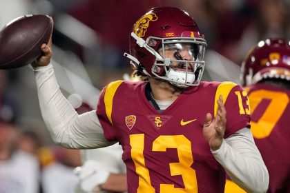 Pac-12 college football betting preview: odds, picks, predictions