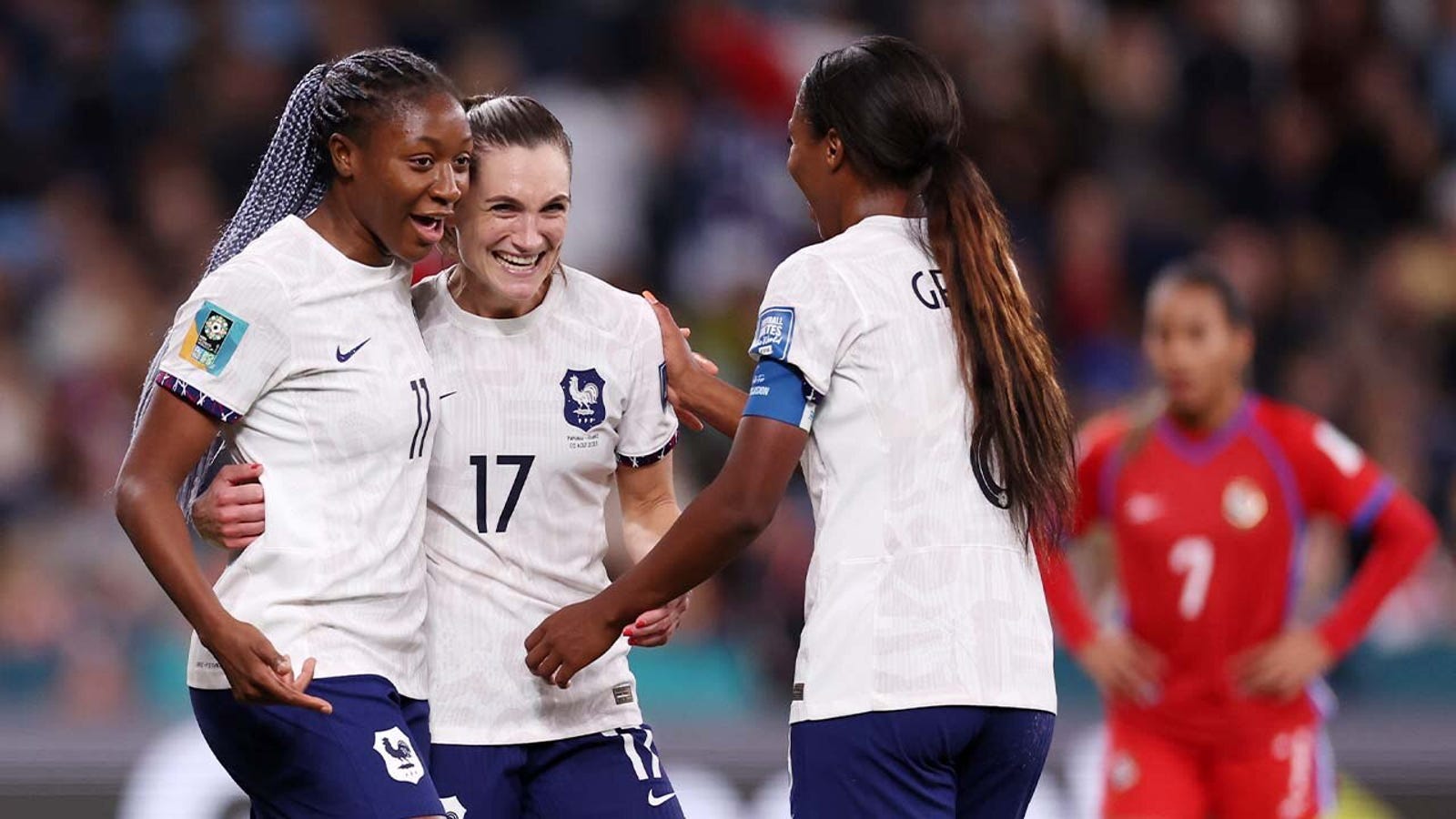 France's Lea Le Garrec scores goal vs. Panama in 45+5' | 2023 FIFA Women's World Cup