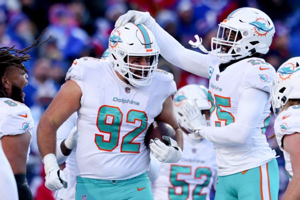 Source: Dolphins giving Sieler 3-year extension