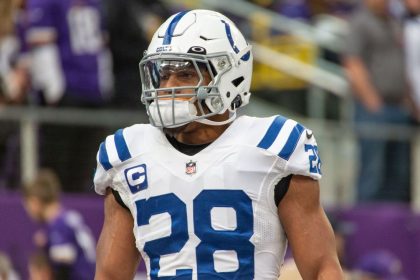 Sources: Colts grant RB Taylor OK to seek trade