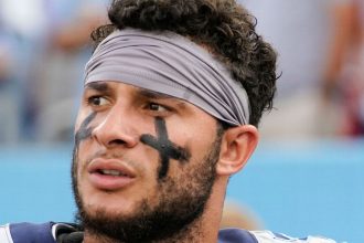 Titans CB Farley's father dies in house explosion
