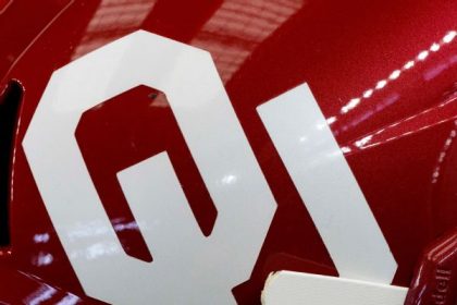 Venables, Sooners secure 5-star tackle from OKC