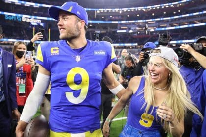Wife: Stafford struggles to jell with young Rams