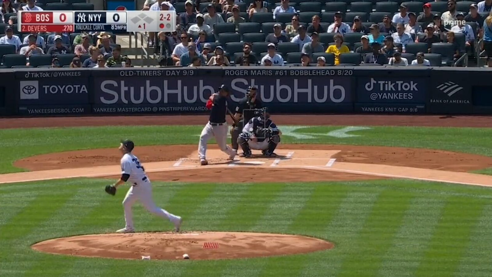 Rafael Devers crushes a solo home run to help the Red Sox jump out to an early lead against the Yankees