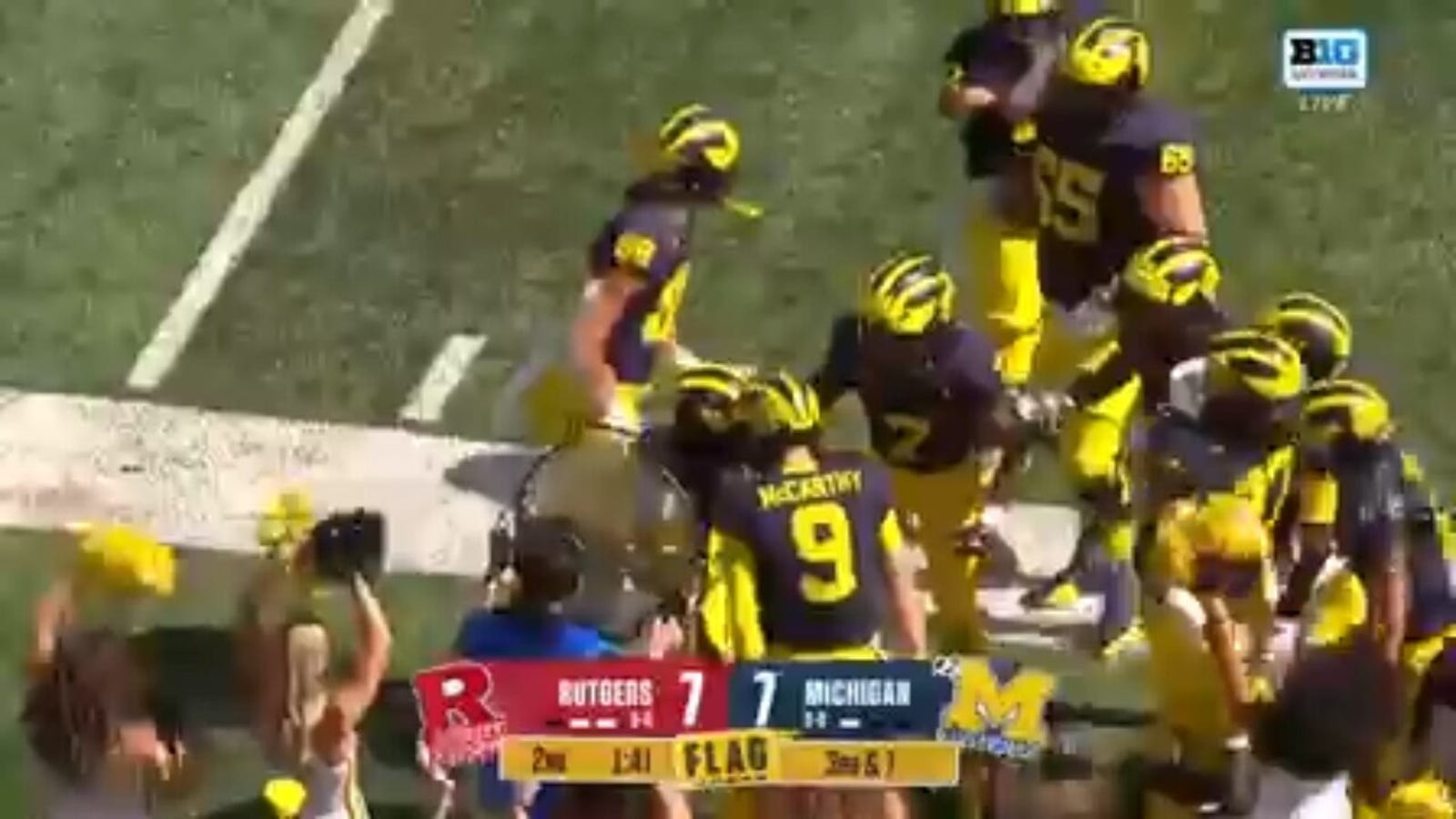 Michigan QB J.J. McCarthy finds Semaj Morgan for 18-yard TD