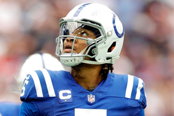 Colts' Richardson out of protocol, will start