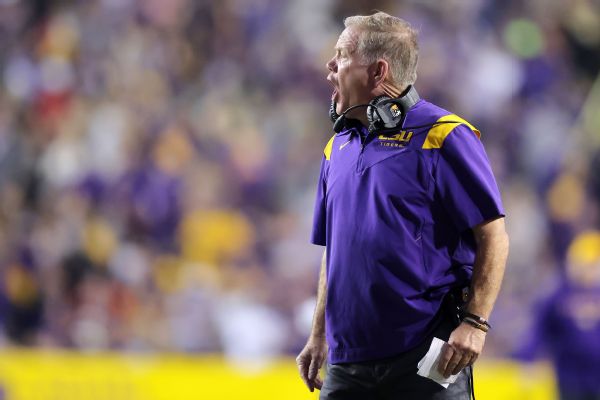 Kelly: LSU's collapse in opener 'a total failure'