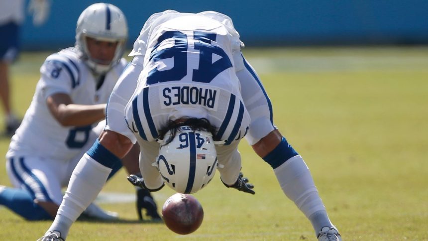 Pay hike: Colts' Rhodes now richest long-snapper