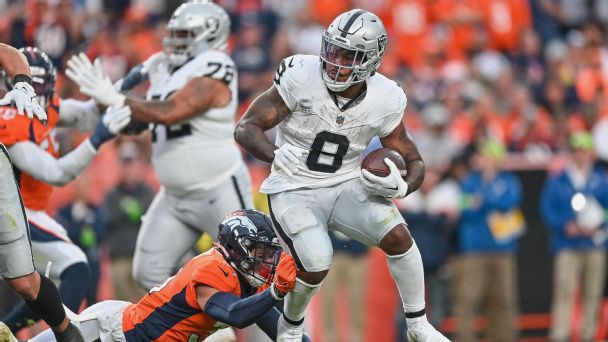 Raiders' Josh Jacobs still looking to 'knock the rust off' after holdout