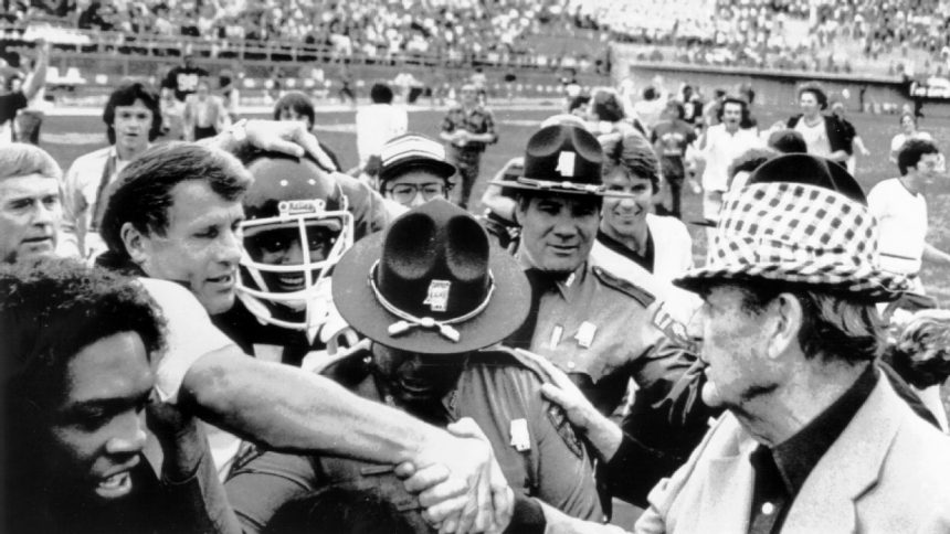 Revisiting the greatest upset in SEC history: When Mississippi State stunned Bear Bryant and Bama