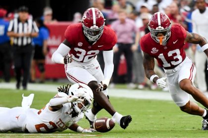 Sources: Alabama LB Lawson could miss weeks
