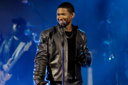 Watch this: Usher to play halftime at Super Bowl