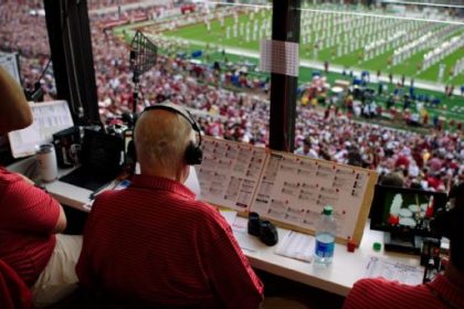 'When people listen, they expect to hear Eli Gold': The amazing comeback of Alabama's radio voice