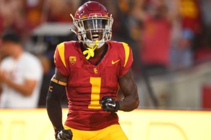 With electrifying speed, freshman Zachariah Branch is a USC phenom