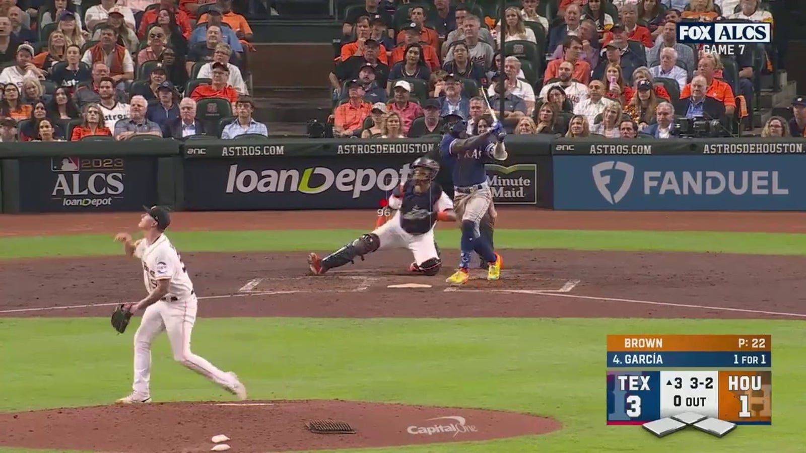 Adolis García smashes solo HR to extend Rangers' lead over Astros