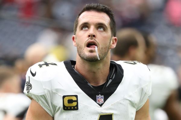 Carr says he apologized to Saints OC for outburst