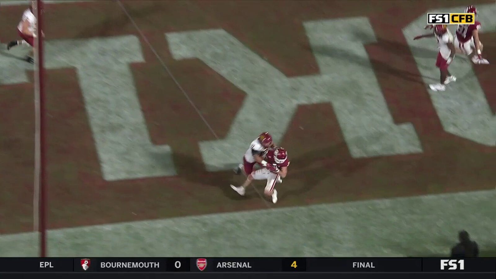 Dillon Gabriel connects with Drake Stoops on a 2-yard reception to extend Oklahoma's lead over Iowa State