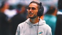 Dolphins coach Mike McDaniel sarcastically comments on team's historic start