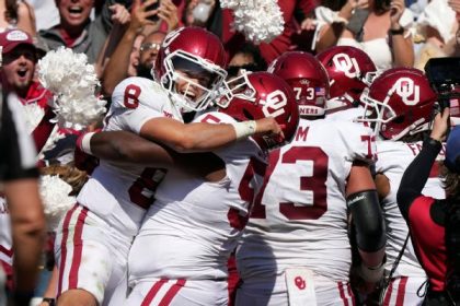 'Fearless' QB Gabriel leads OU to Red River upset