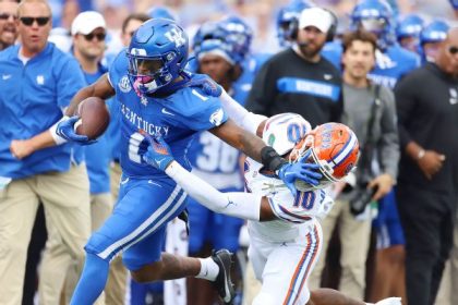 Gators tinker with schedule to fight road woes