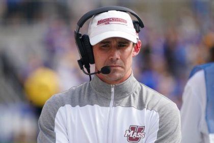 Indiana fires coordinator after offense stalls again