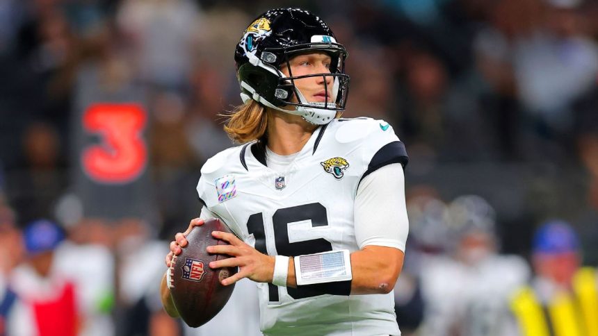 Jaguars use big plays, overcome offensive inconsistency to take down Saints