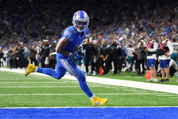 Lions' Gibbs out, St. Brown to return vs. Bucs