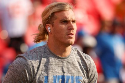 Lions LB says parents headed home from Israel