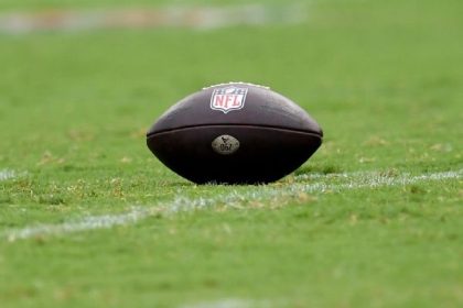 NFL will use hybrid field for games in Frankfurt