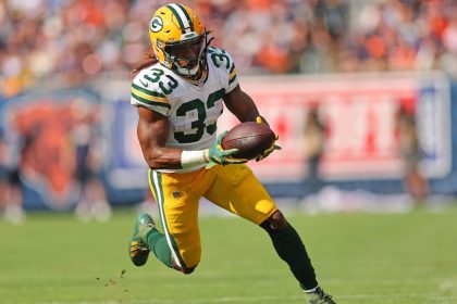 Packers RB Jones (hamstring) active vs. Broncos