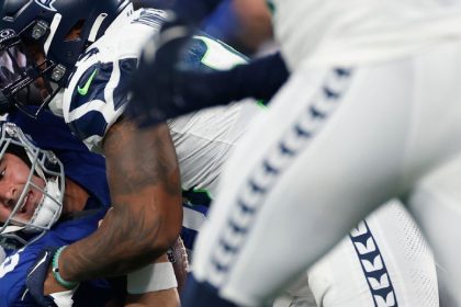 Seahawks beat Giants on MNF, defense steals the show