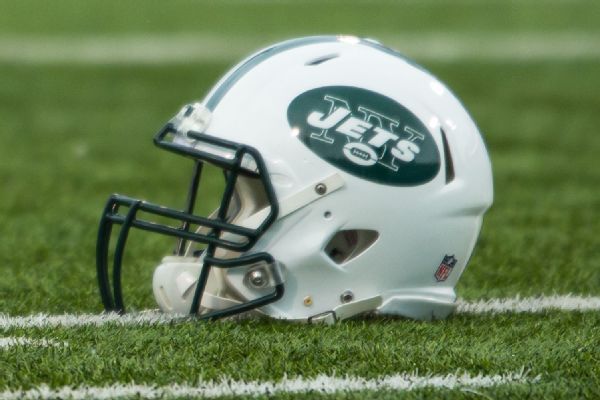 Sources: Jets special teamer Hardee to go on IR