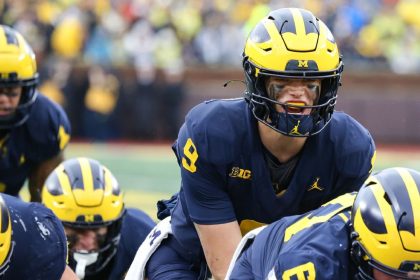 Topped Dawgs: Michigan now title fave over UGA