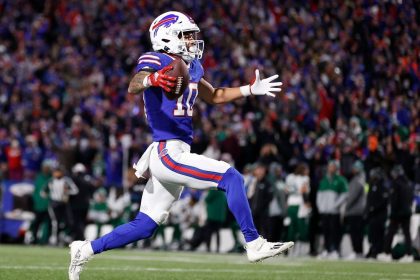 2023 NFL betting: Loza's and Dopp's Week 12 props that pop