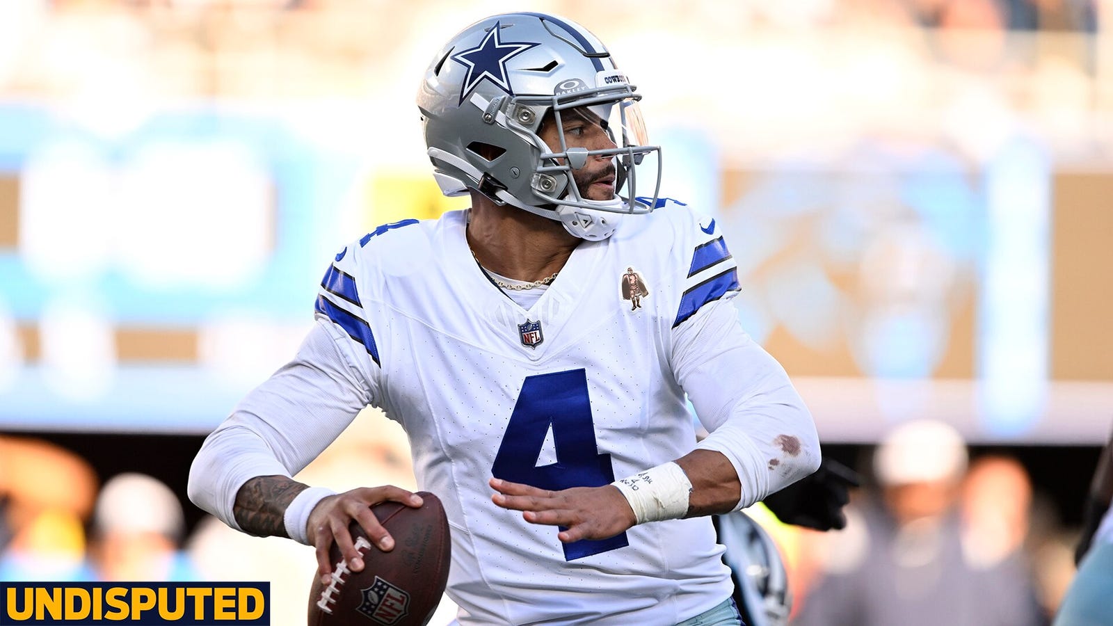 Cowboys beat Panthers in Week 11 behind Dak Prescott's two TDs