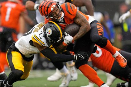 Bengals' Taylor defends Mixon's effort after loss