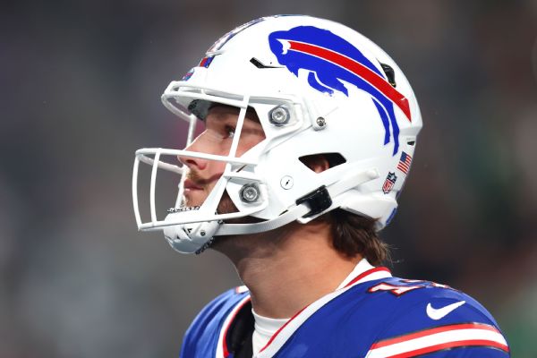 Bills QB Allen skips practice to rest right shoulder