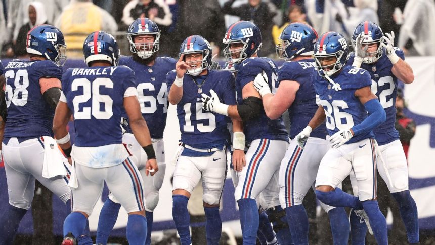 'Genius!' Why living with his parents makes sense for Giants QB Tommy DeVito