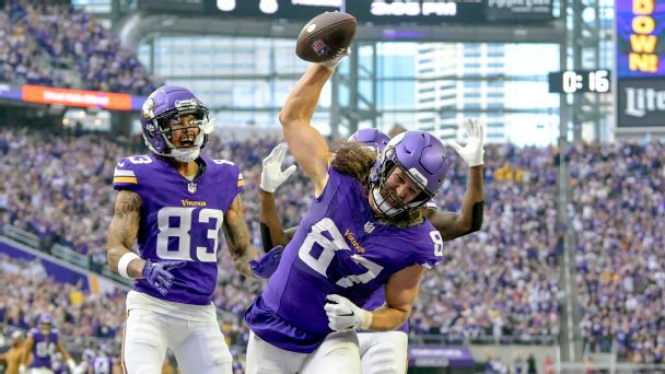 How has the Vikings' offense excelled without Justin Jefferson?