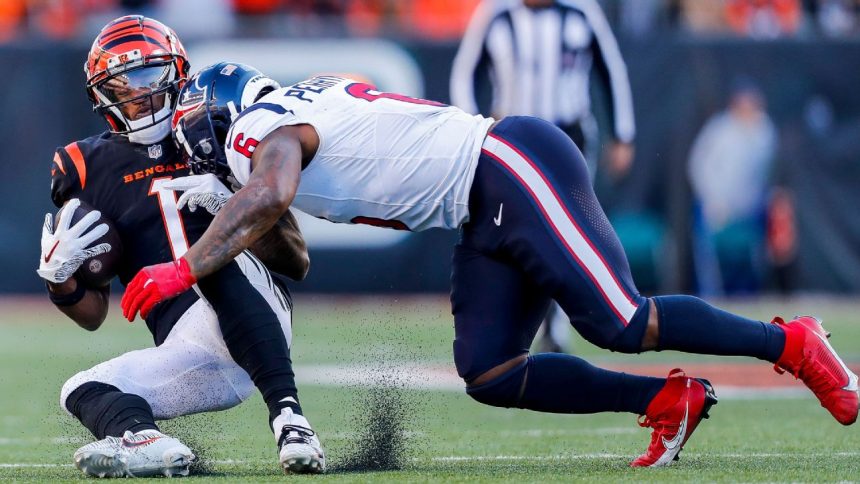 NFL suspends Texans' Perryman 3 games for hits