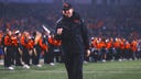 Oregon State AD says keeping head coach Jonathan Smith is 'No. 1 priority'